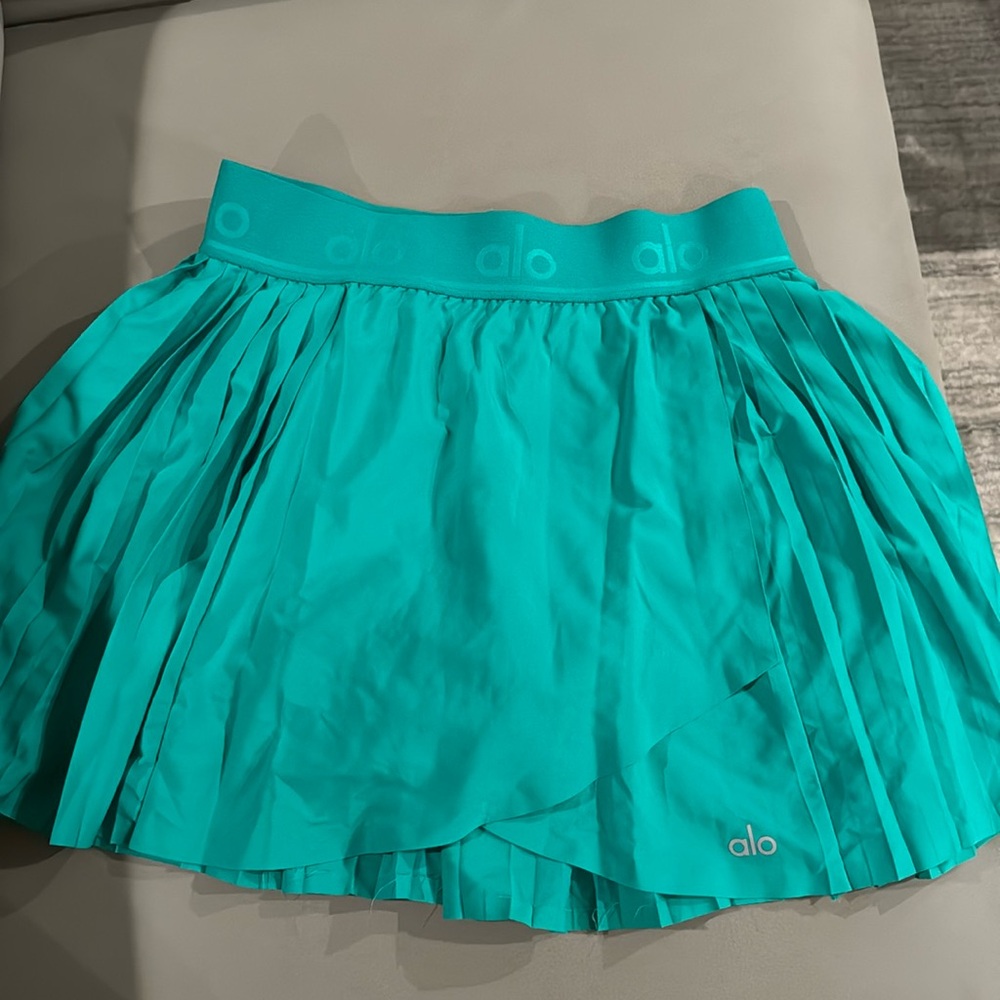 alo skirt